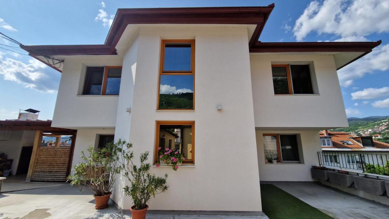 Guesthouse Rose Сараєво Екстер'єр фото