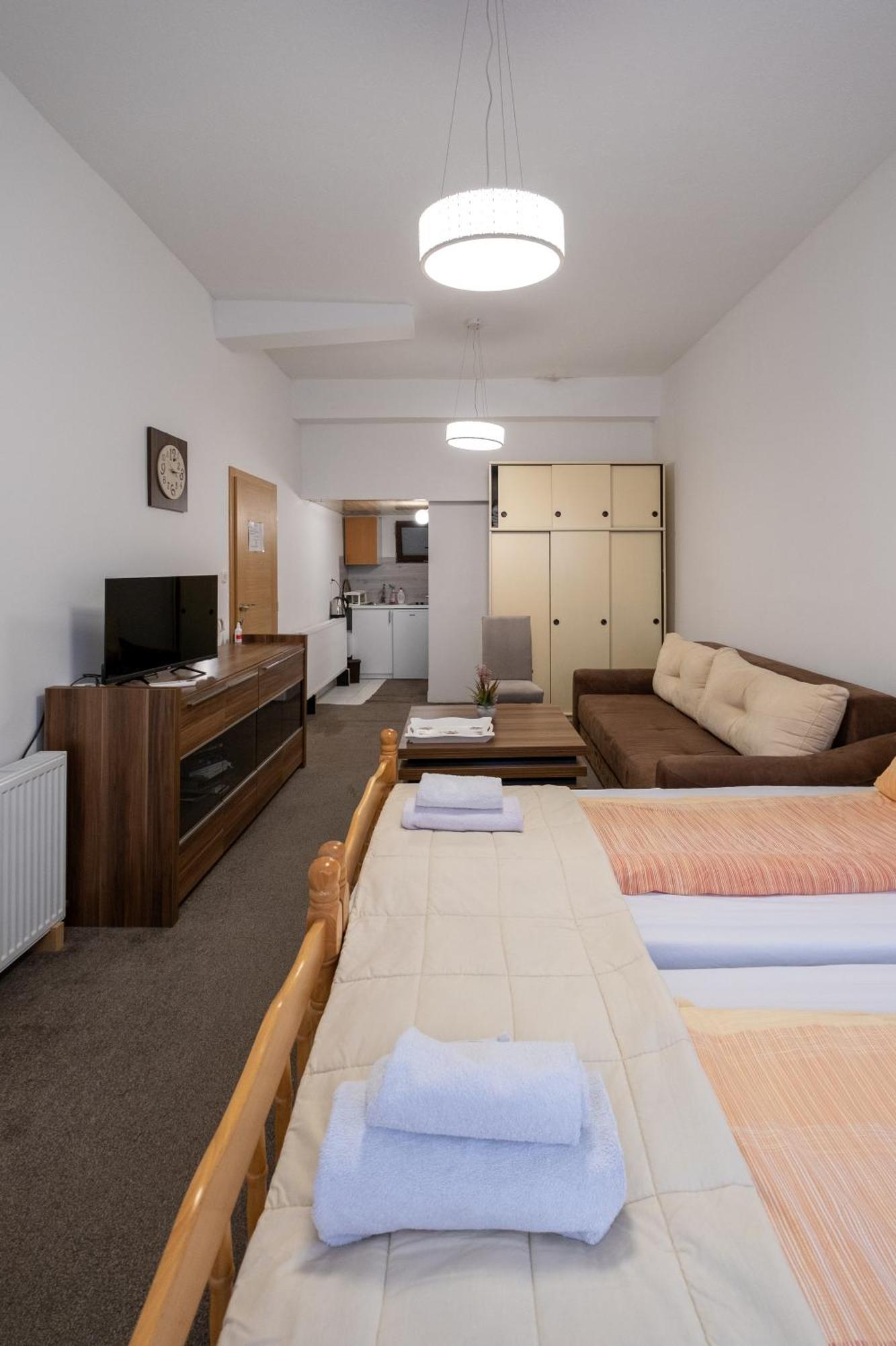 Guesthouse Rose Сараєво Екстер'єр фото