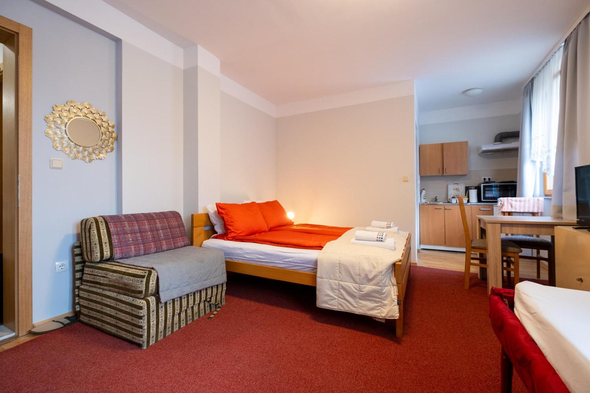 Guesthouse Rose Сараєво Екстер'єр фото