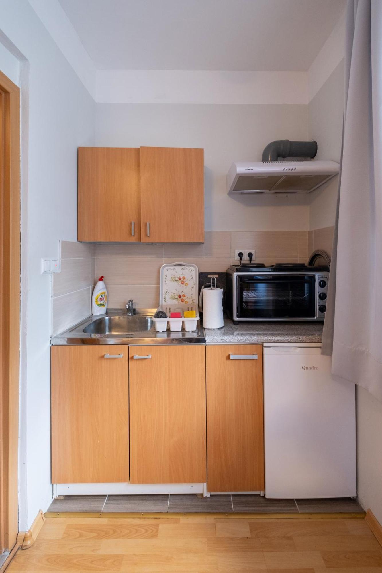 Guesthouse Rose Сараєво Екстер'єр фото